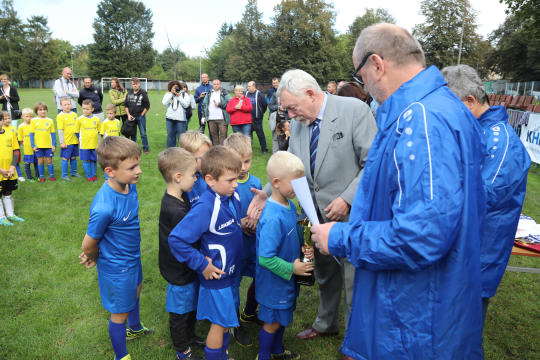 bs-22 września 2018-img_2338.jpg-Turniej,piłka nożna,Tramwaj,Prezydent,Majchrowski,puchary