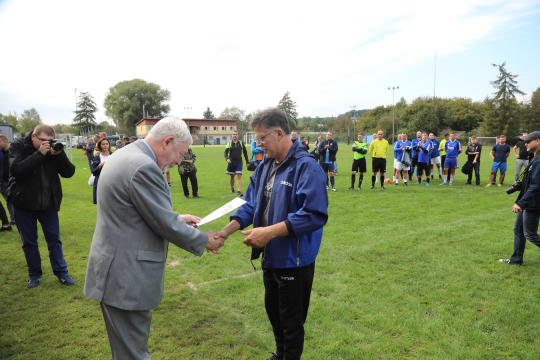 bs-22 września 2018-img_2442.jpg-Turniej,piłka nożna,Tramwaj,Prezydent,Majchrowski,puchary