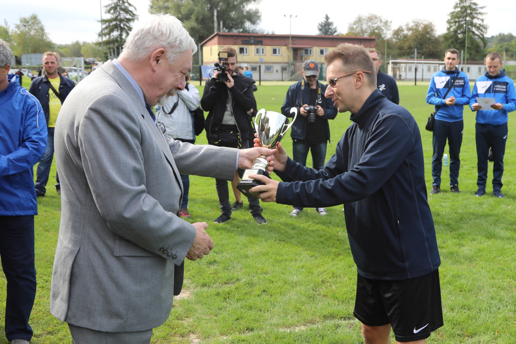 bs-22 września 2018-img_2463.jpg-Turniej,piłka nożna,Tramwaj,Prezydent,Majchrowski,puchary  Autor: B. Świerzowski