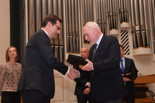 dsc_6266 copy.jpg-Business Run