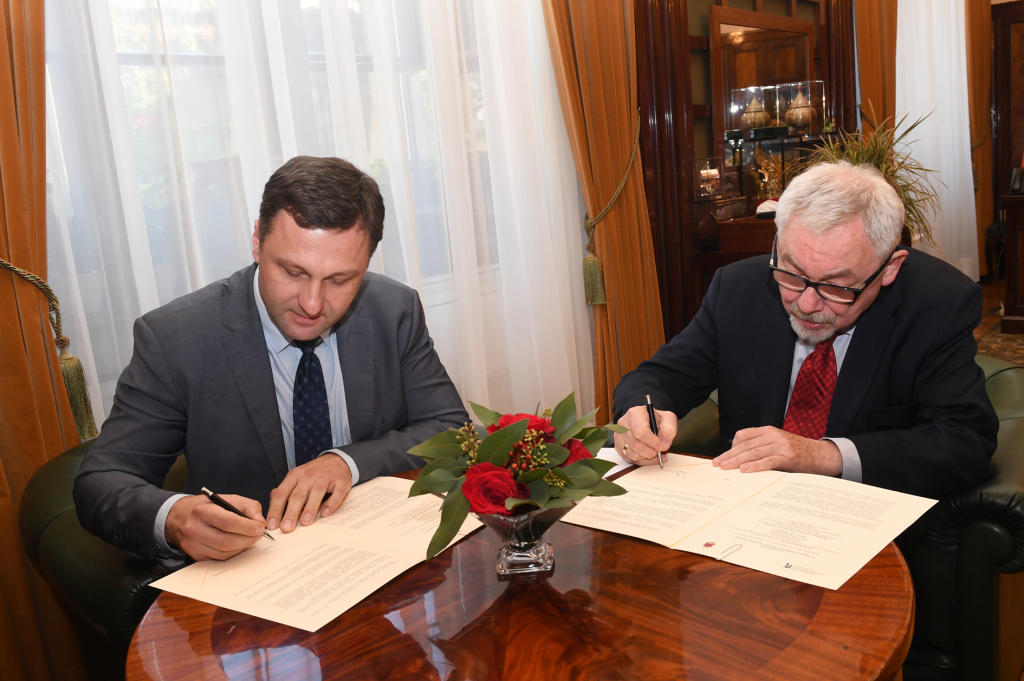 dsc_6089.jpg-listu intencyjnego mediacją  Autor: W. Majka