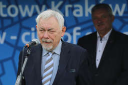 Uroczyste otwarcie boiska przy ZSO nr12 z udziałem PMK