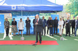Uroczyste otwarcie boiska przy ZSO nr12 z udziałem PMK