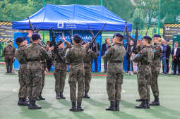 Uroczyste otwarcie boiska przy ZSO nr12 z udziałem PMK