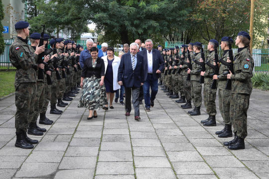 bs-29 września 2018-img_3704.jpg-Boisko,Szkoła,ZSO12,Majchrowski,Wojskowe