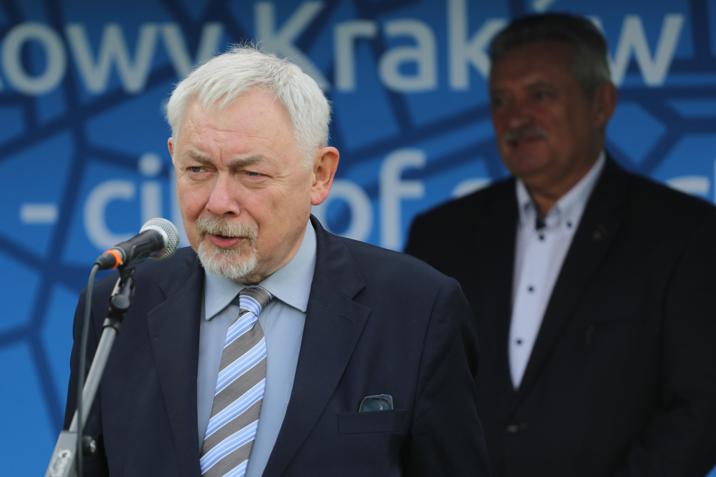 bs-29 września 2018-img_3768.jpg-Boisko,Szkoła,ZSO12,Majchrowski,Wojskowe  Autor: B. Świerzowski