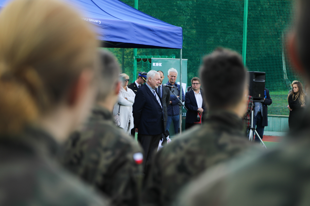 bs-29 września 2018-img_3801.jpg-Boisko,Szkoła,ZSO12,Majchrowski,Wojskowe  Autor: B. Świerzowski