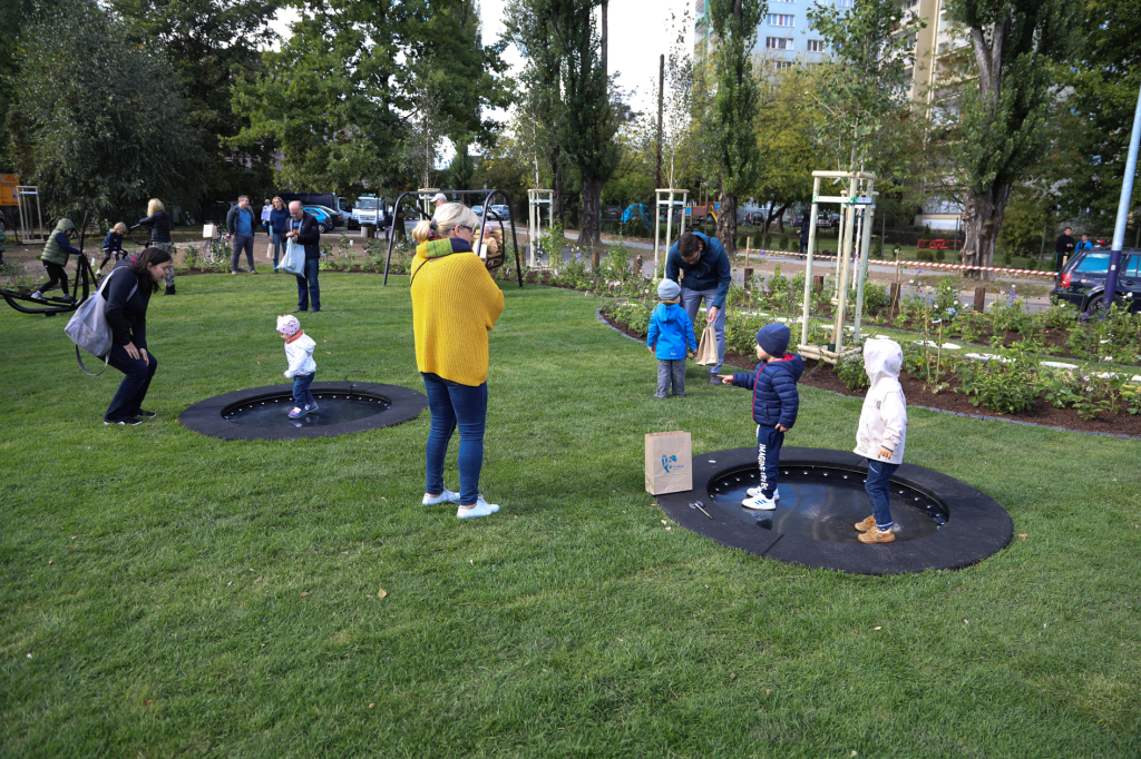 bs-29 września 2018-img_4008.jpg-Ogród Krakowian,Nad Potokiem,Majchrowski,ZZM,Park kieszonkowy  Autor: B. Świerzowski