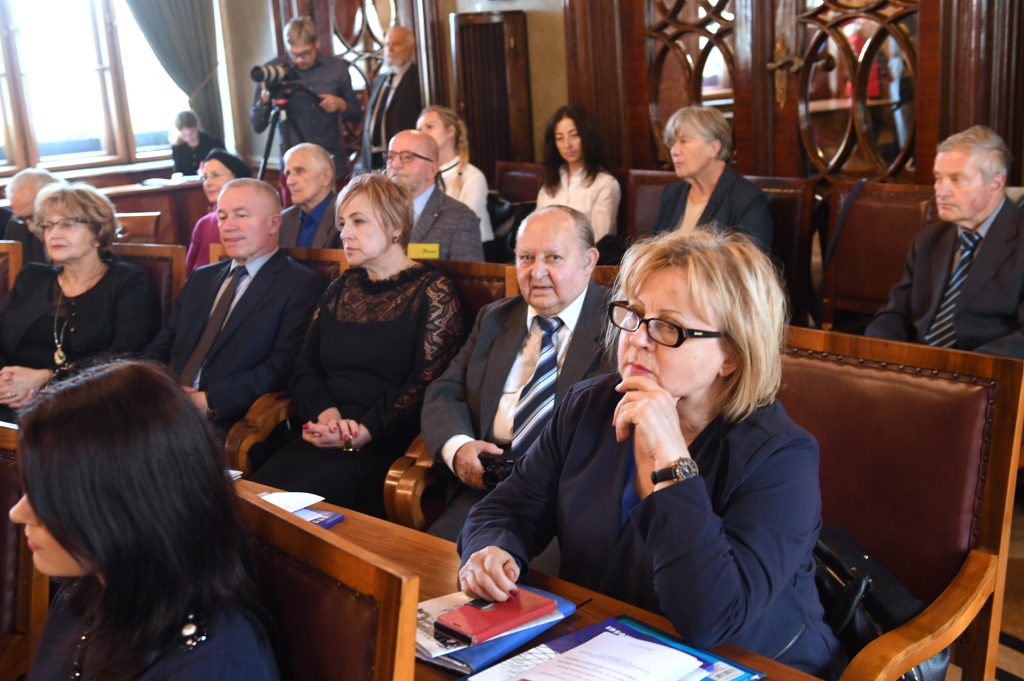 dsc_8066.jpg-„Cracoviae Merenti”  Autor: W. Majka