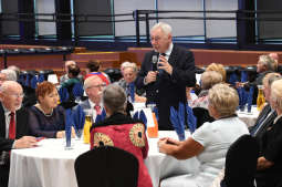 dsc_7012.jpg-Bal Seniora