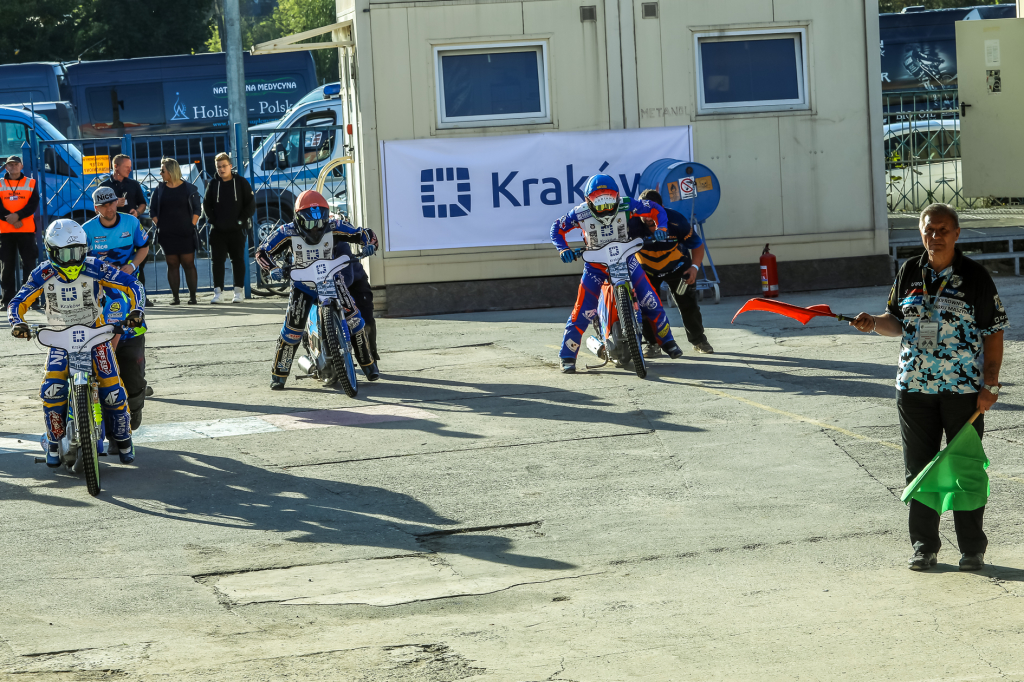 bs-30 września 2018-img_5500.jpg-Żużel, Wanda, Majchrowski,Puchar  Autor: B. Świerzowski