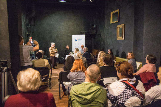 jg_krpl_20181006_8573.jpg-Kijów,Poezja,Kawa,Spotkanie,