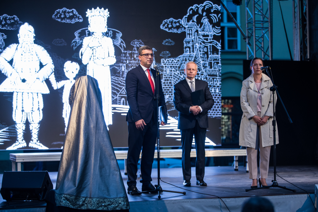 jg_krpl_20181006_8774.jpg-Kijów,spektakl,Muzyk,Mały Rynek,Rzeźba  Autor: B. Świerzowski