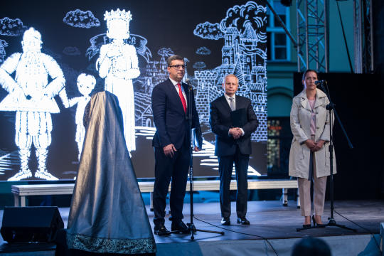 jg_krpl_20181006_8774.jpg-Kijów,spektakl,Muzyk,Mały Rynek,Rzeźba