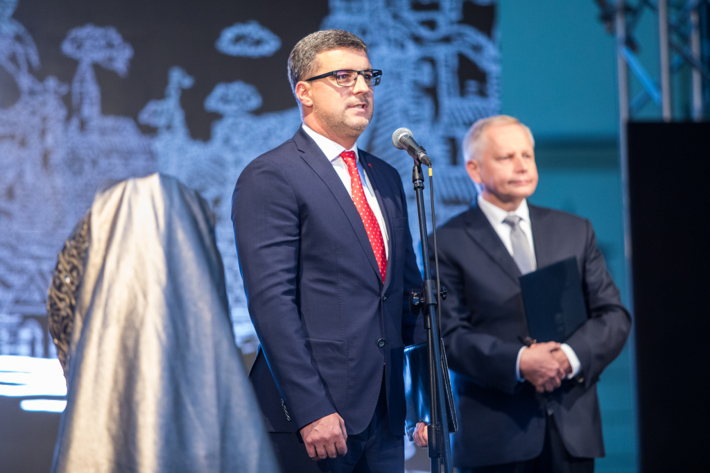 jg_krpl_20181006_8778.jpg-Kijów,spektakl,Muzyk,Mały Rynek,Rzeźba  Autor: B. Świerzowski