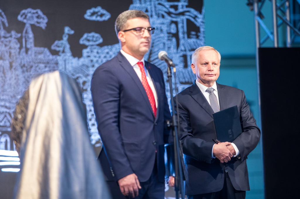 jg_krpl_20181006_8782.jpg-Kijów,spektakl,Muzyk,Mały Rynek,Rzeźba  Autor: B. Świerzowski