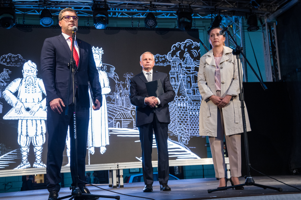 jg_krpl_20181006_8789.jpg-Kijów,spektakl,Muzyk,Mały Rynek,Rzeźba  Autor: B. Świerzowski