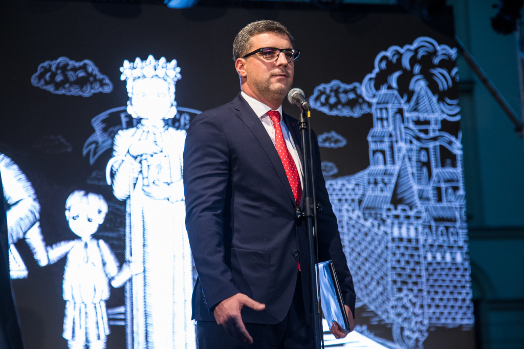 jg_krpl_20181006_8793.jpg-Kijów,spektakl,Muzyk,Mały Rynek,Rzeźba  Autor: B. Świerzowski