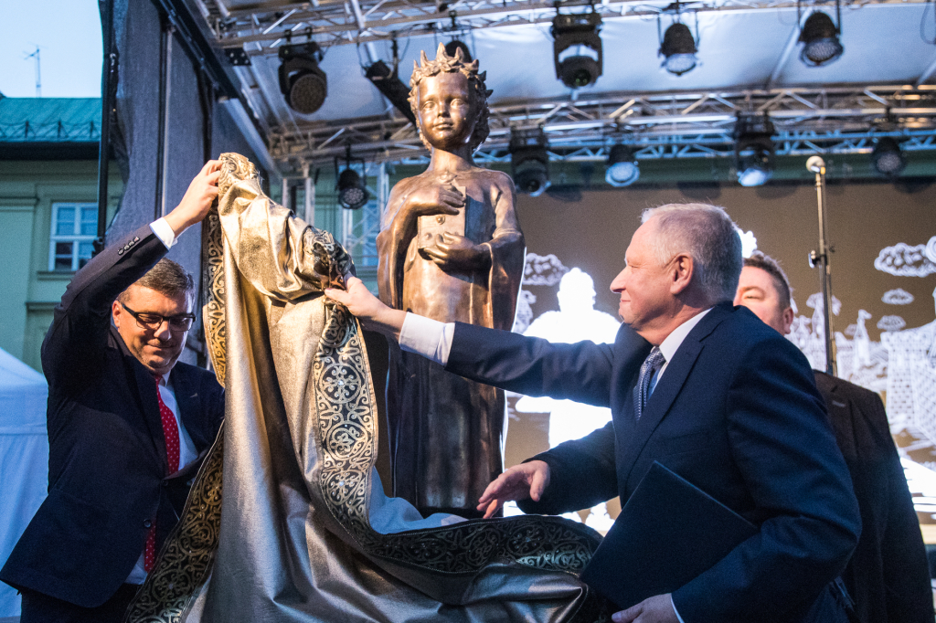 jg_krpl_20181006_8817.jpg-Kijów,spektakl,Muzyk,Mały Rynek,Rzeźba  Autor: B. Świerzowski