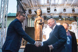 jg_krpl_20181006_8831.jpg-Kijów,spektakl,Muzyk,Mały Rynek,Rzeźba