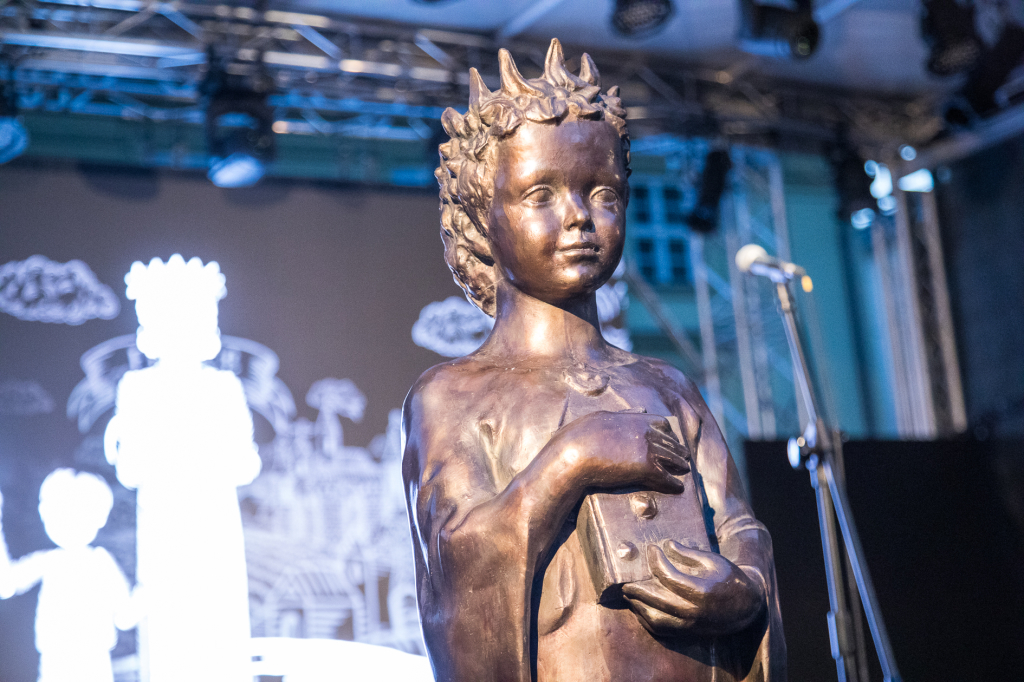 jg_krpl_20181006_8834.jpg-Kijów,spektakl,Muzyk,Mały Rynek,Rzeźba  Autor: B. Świerzowski