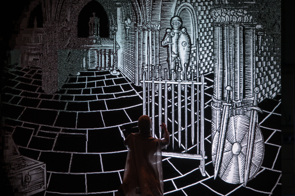 jg_krpl_20181006_8841.jpg-Kijów,spektakl,Muzyk,Mały Rynek,Rzeźba  Autor: B. Świerzowski