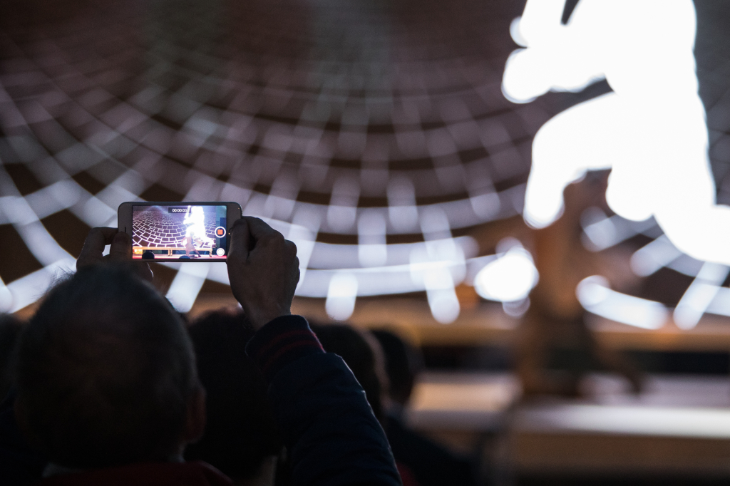 jg_krpl_20181006_8846.jpg-Kijów,spektakl,Muzyk,Mały Rynek,Rzeźba  Autor: B. Świerzowski