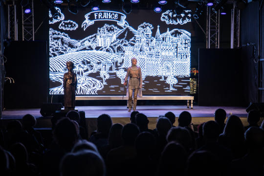 jg_krpl_20181006_8860.jpg-Kijów,spektakl,Muzyk,Mały Rynek,Rzeźba