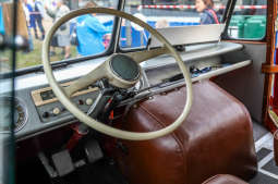 bs-07 października 2018-img_7149.jpg-Parada autobusów,MPK,Tauron Arena,Majchrowski