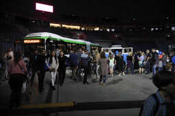 bs-07 października 2018-img_7300.jpg-Parada autobusów,MPK,Tauron Arena,Majchrowski