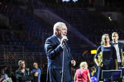 bs-07 października 2018-img_7325.jpg-Parada autobusów,MPK,Tauron Arena,Majchrowski