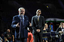 bs-07 października 2018-img_7343.jpg-Parada autobusów,MPK,Tauron Arena,Majchrowski