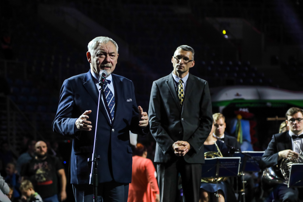 bs-07 października 2018-img_7343.jpg-Parada autobusów,MPK,Tauron Arena,Majchrowski  Autor: B. Świerzowski