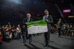 bs-07 października 2018-img_7385.jpg-Parada autobusów,MPK,Tauron Arena,Majchrowski