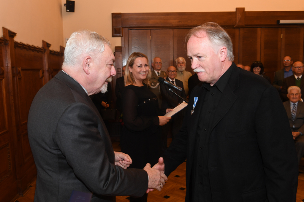 dsc_0121 copy.jpg-Honoris Gratia  Autor: W. Majka