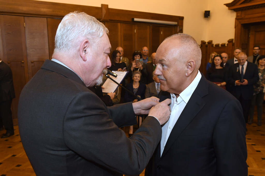 dsc_0152 copy.jpg-Honoris Gratia  Autor: W. Majka