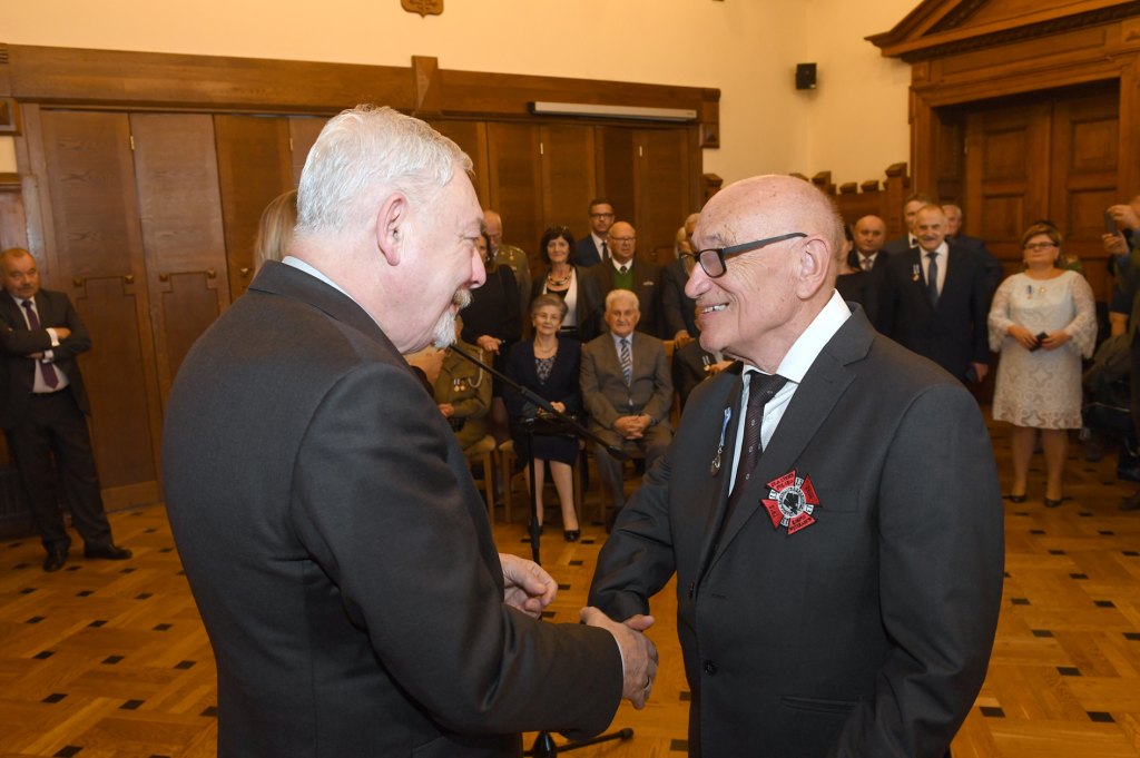 dsc_0169 copy.jpg-Honoris Gratia  Autor: W. Majka