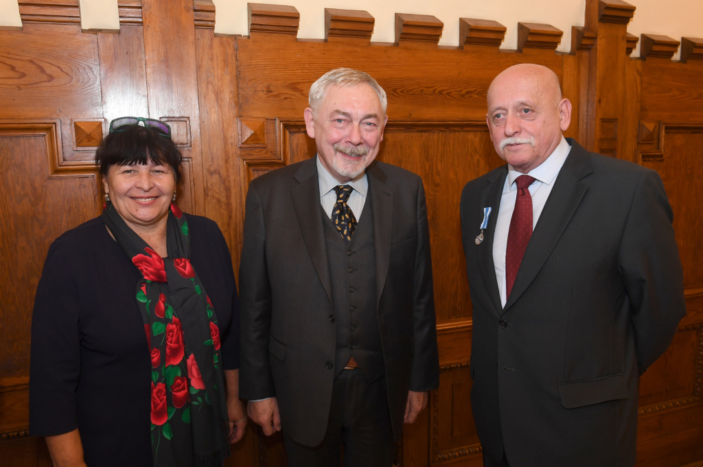 dsc_0207 copy.jpg-Honoris Gratia  Autor: W. Majka