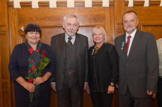 dsc_0233 copy.jpg-Honoris Gratia