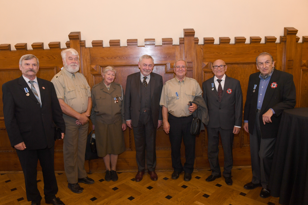 dsc_0236 copy.jpg-Honoris Gratia  Autor: W. Majka