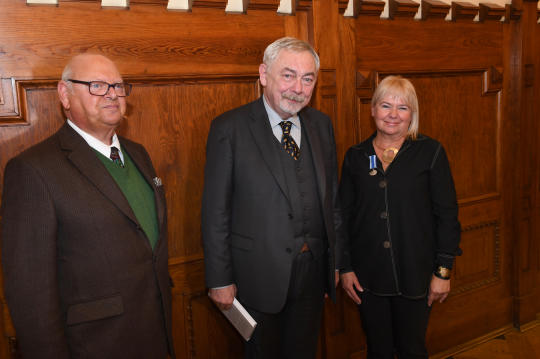 dsc_0252 copy.jpg-Honoris Gratia