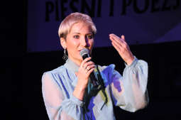 dsc_0559 copy.jpg-Pieśni i Poezji Patriotycznej