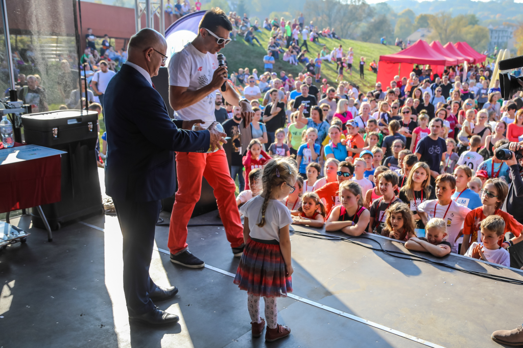 bs-13 października 2018-img_8554.jpg-bieg,taniec  Autor: B. Świerzowski