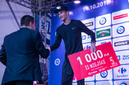 jg_krpl_20181014_0426.jpg-Półmaraton,Majchrowski,bieg,biegacze,Arena