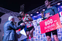 jg_krpl_20181014_0434.jpg-Półmaraton,Majchrowski,bieg,biegacze,Arena