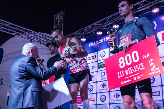 jg_krpl_20181014_0434.jpg-Półmaraton,Majchrowski,bieg,biegacze,Arena