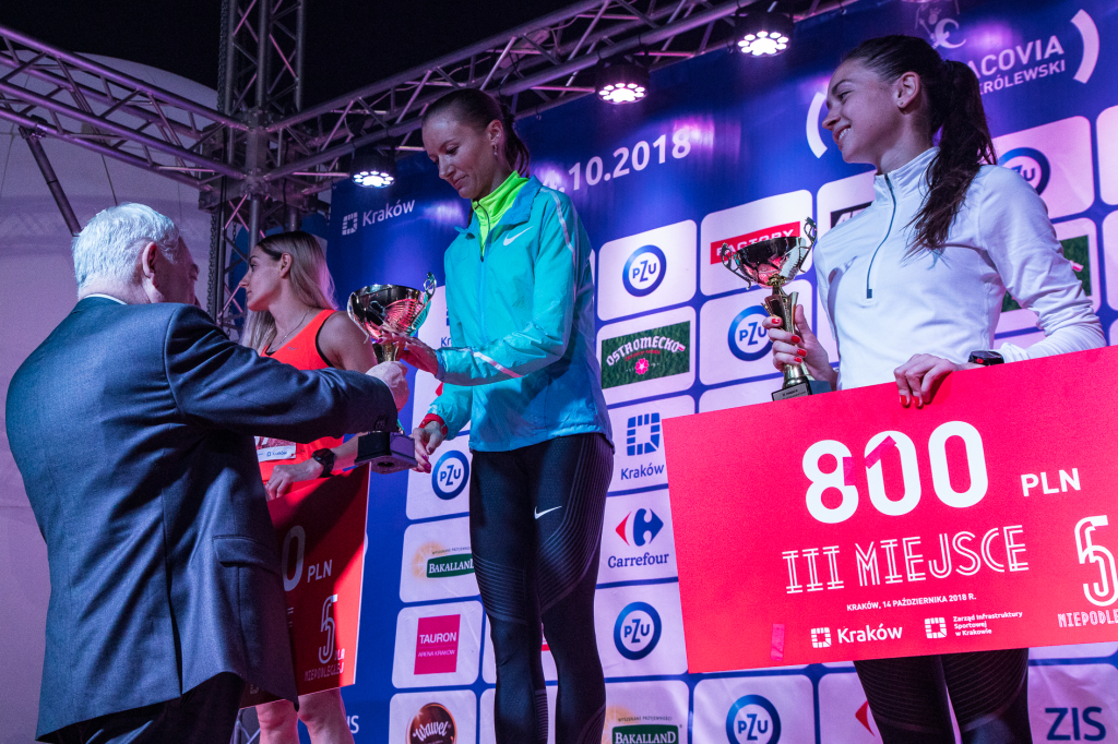 jg_krpl_20181014_0461.jpg-Półmaraton,Majchrowski,bieg,biegacze,Arena  Autor: B. Świerzowski