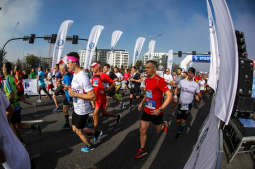 jg_krpl_20181014_5587.jpg-Półmaraton,Majchrowski,bieg,biegacze,Arena