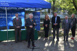 dsc_1396.jpg-budowę basenu