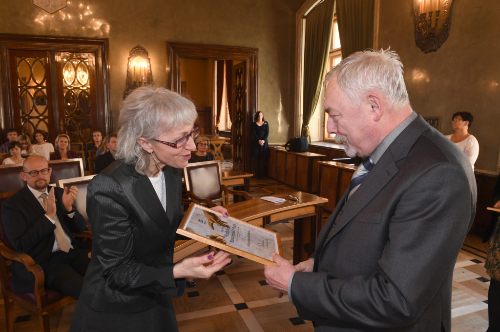 dsc_1714 copy.jpg-„Nauczyciel z Pasją”  Autor: W. Majka